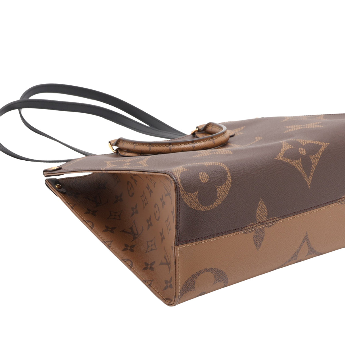 Louis Vuitton Monogram Reverse Giant OnTheGo MM