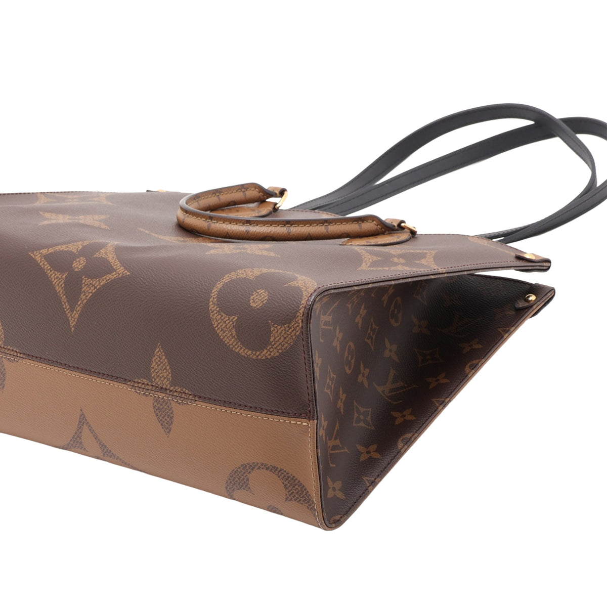 Louis Vuitton Monogram Reverse Giant OnTheGo MM