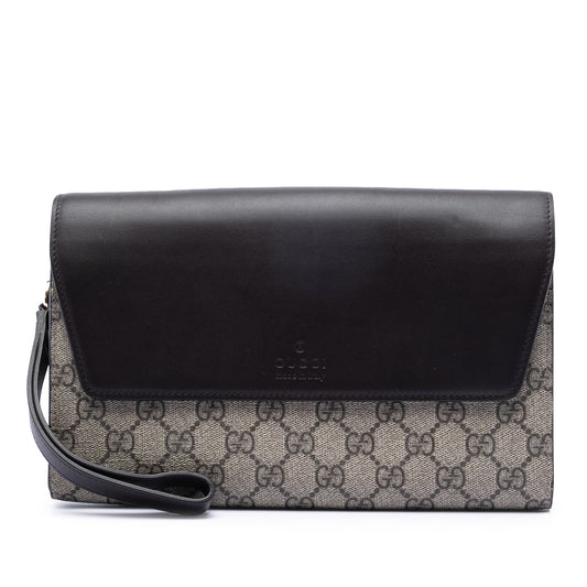 Gucci GG Supreme Clutch