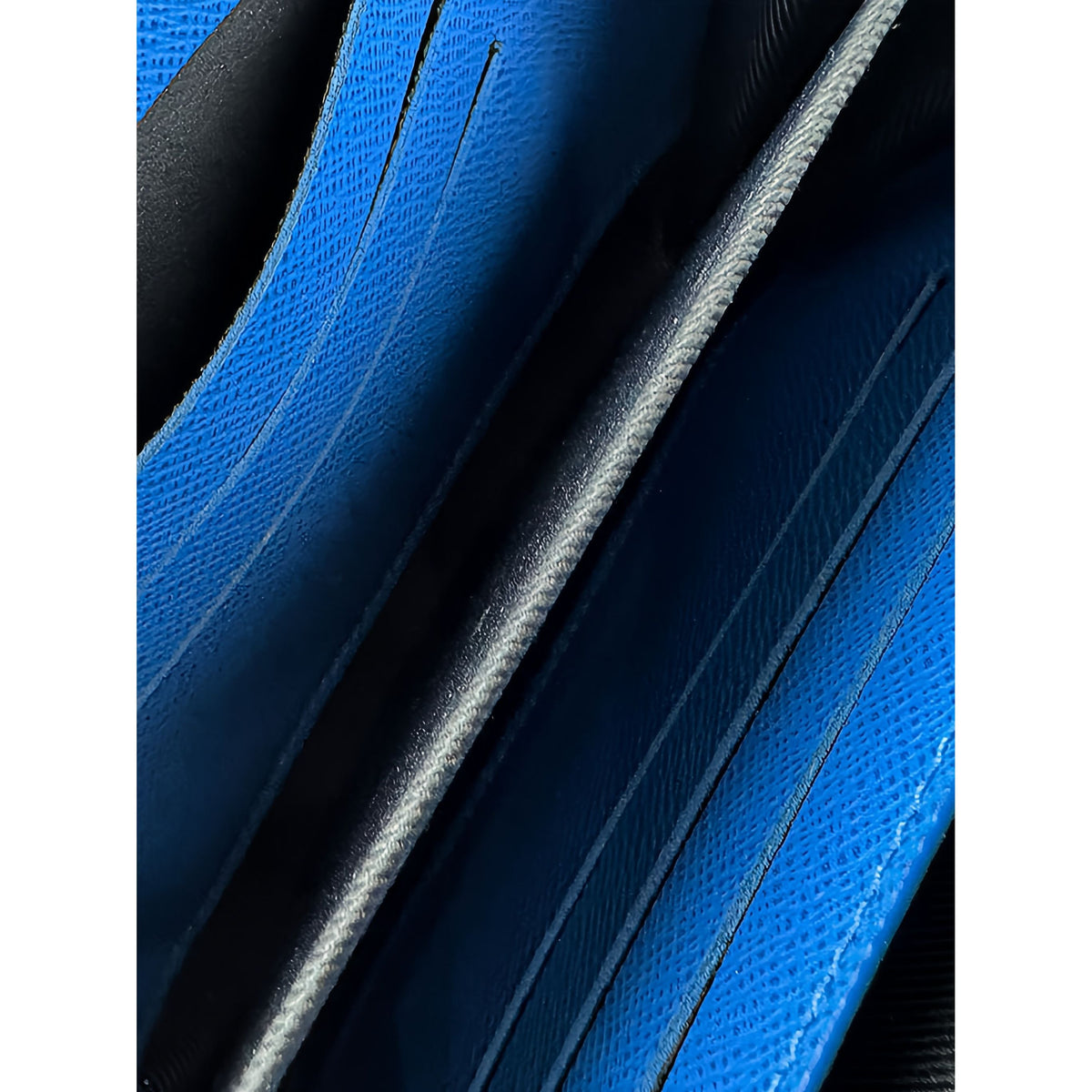 Louis Vuitton Damier Graphite Giant Alpha Wearable Wallet — Blue