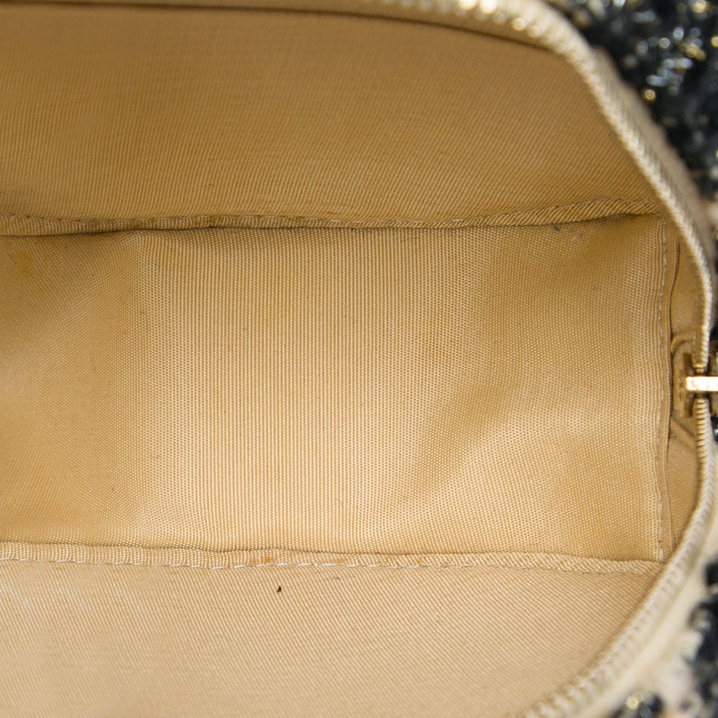 Chanel CC Quilted Tweed and Shearling Round Clutch With Chain