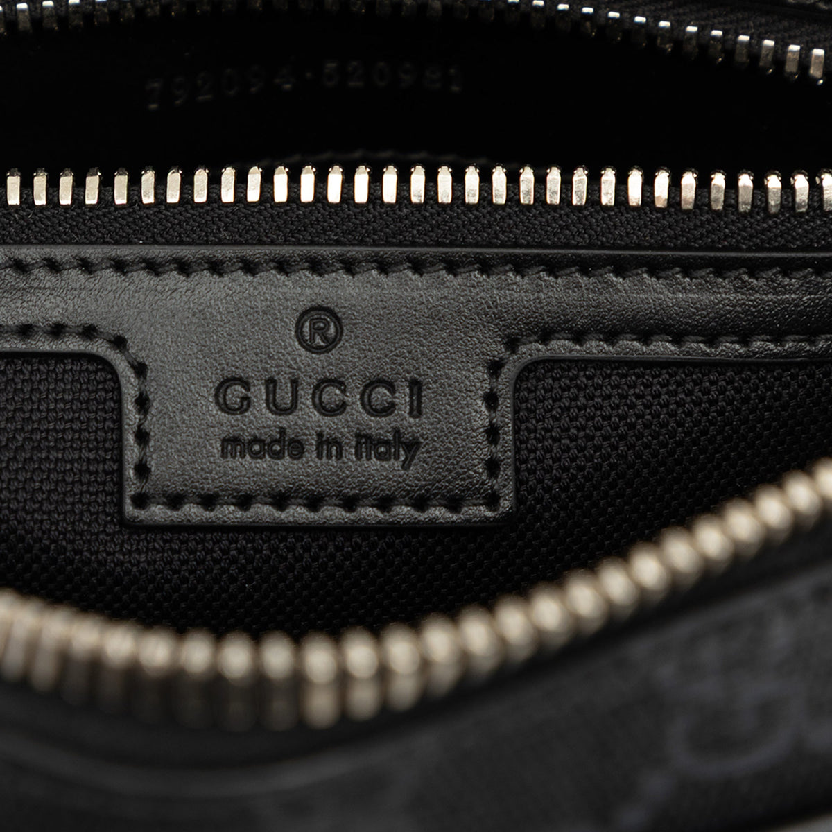Gucci GG Supreme Web Belt Bag