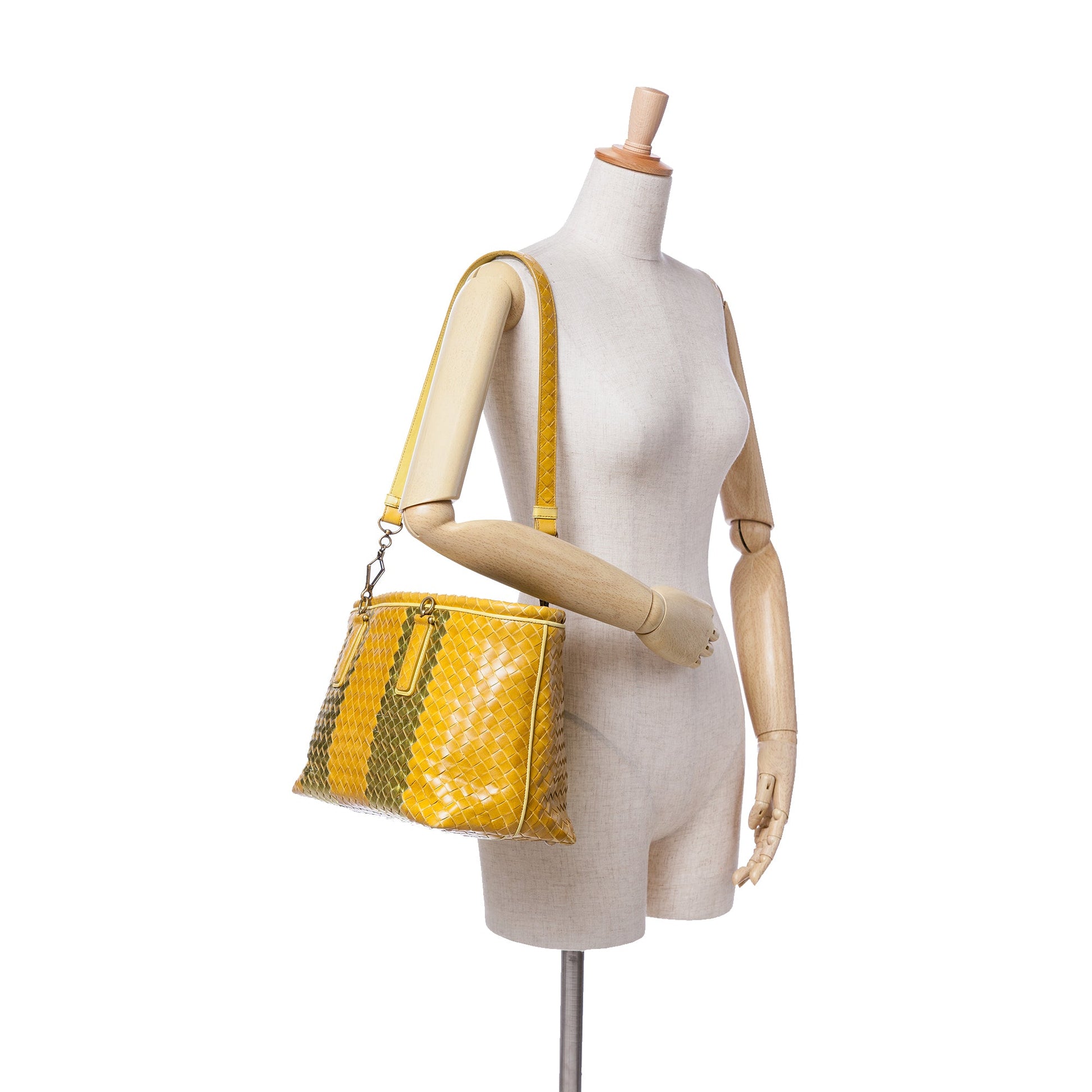 Bottega Veneta Leather Intrecciato Tote