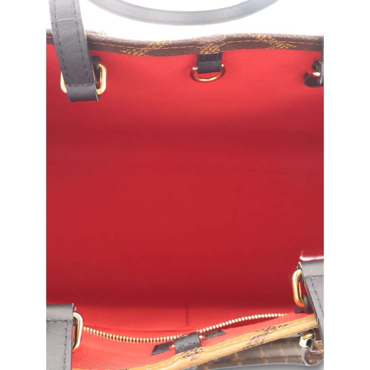 Louis Vuitton Monogram Reverse Giant OnTheGo MM — Brown