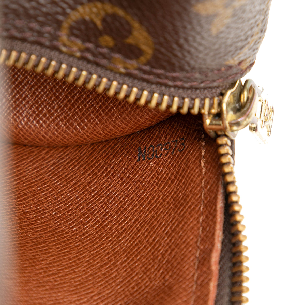 Louis Vuitton Monogram Papillon 26