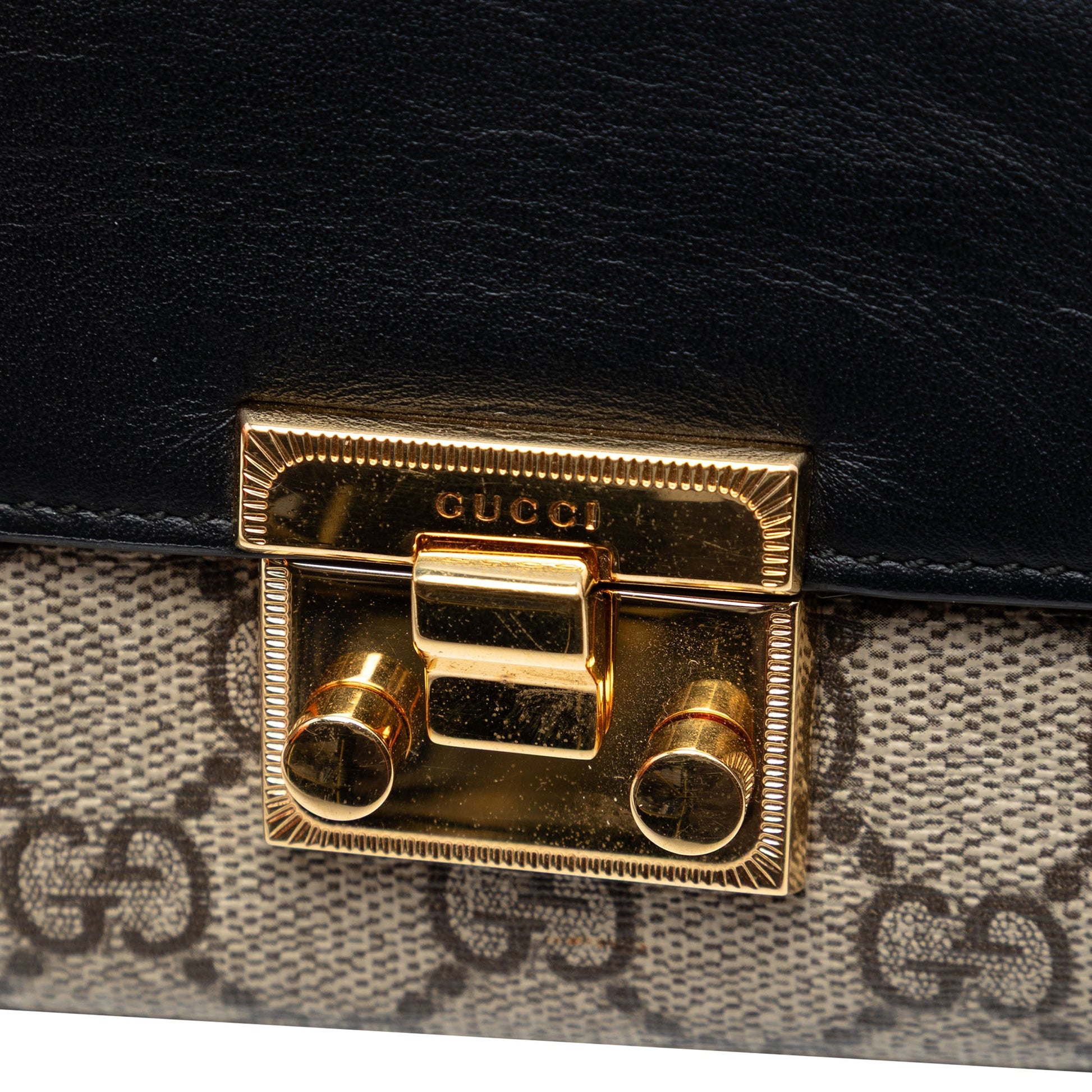 Gucci GG Supreme Padlock Wallet On Chain