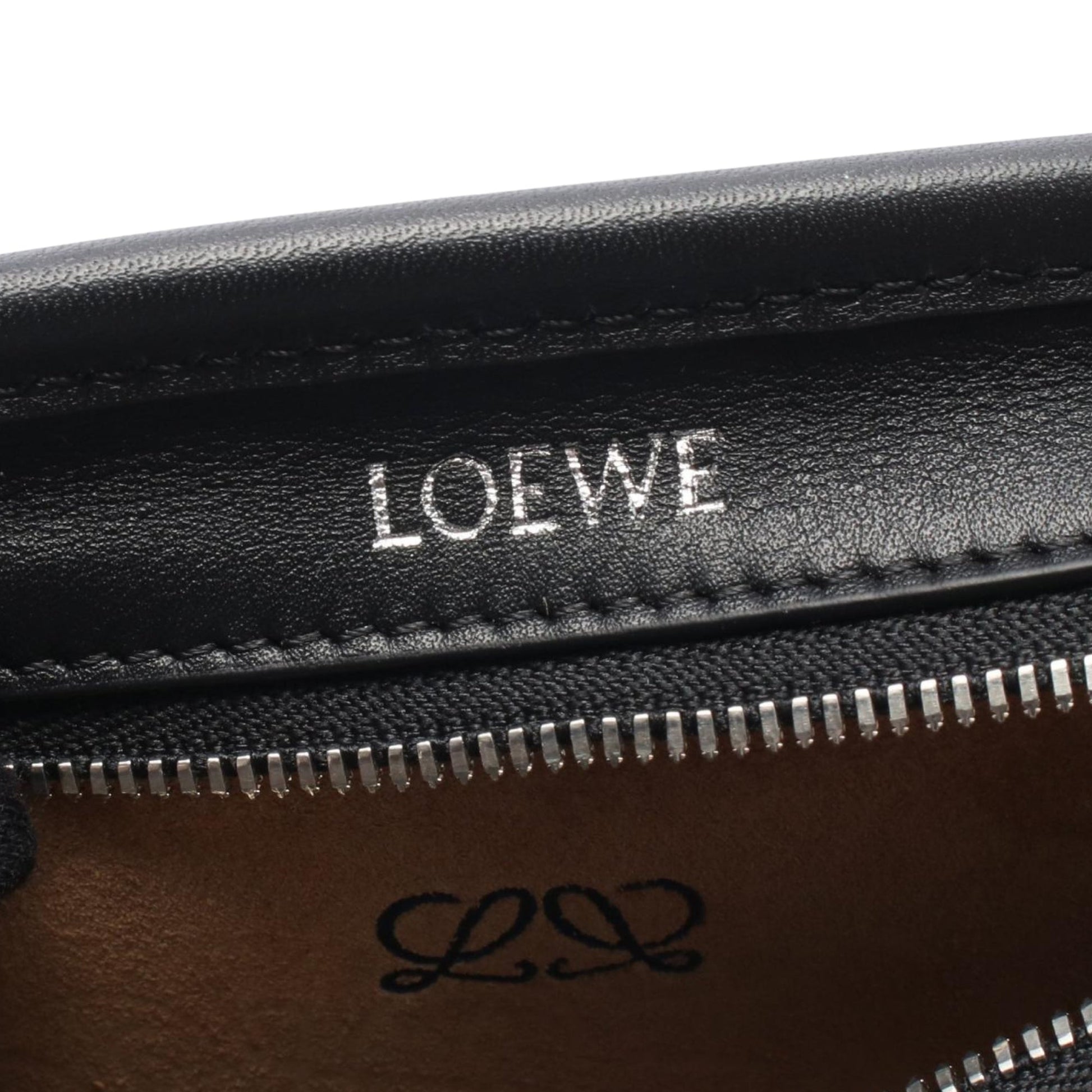 LOEWE Mini Leather Amazona 180