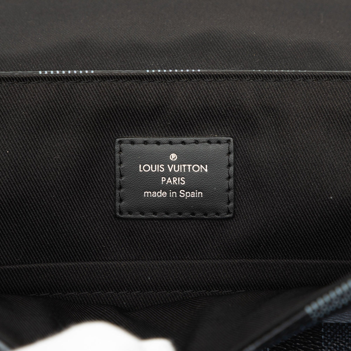 Louis Vuitton Damier Graphite Pixel District PM