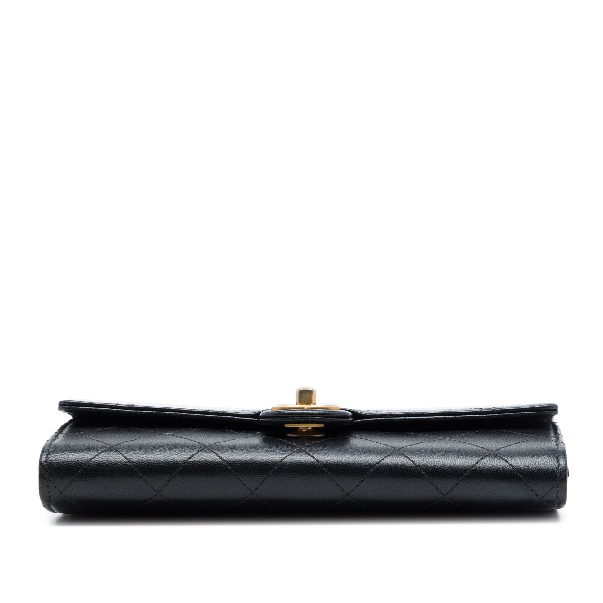 Chanel Quilted Goatskin Chic Pearls Clutch with Chain