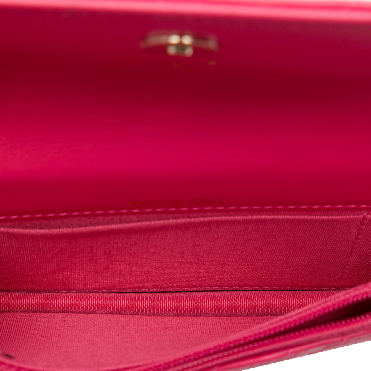 Chanel Quilted Lambskin Maxi Pearls Clutch With Chain — Pink
