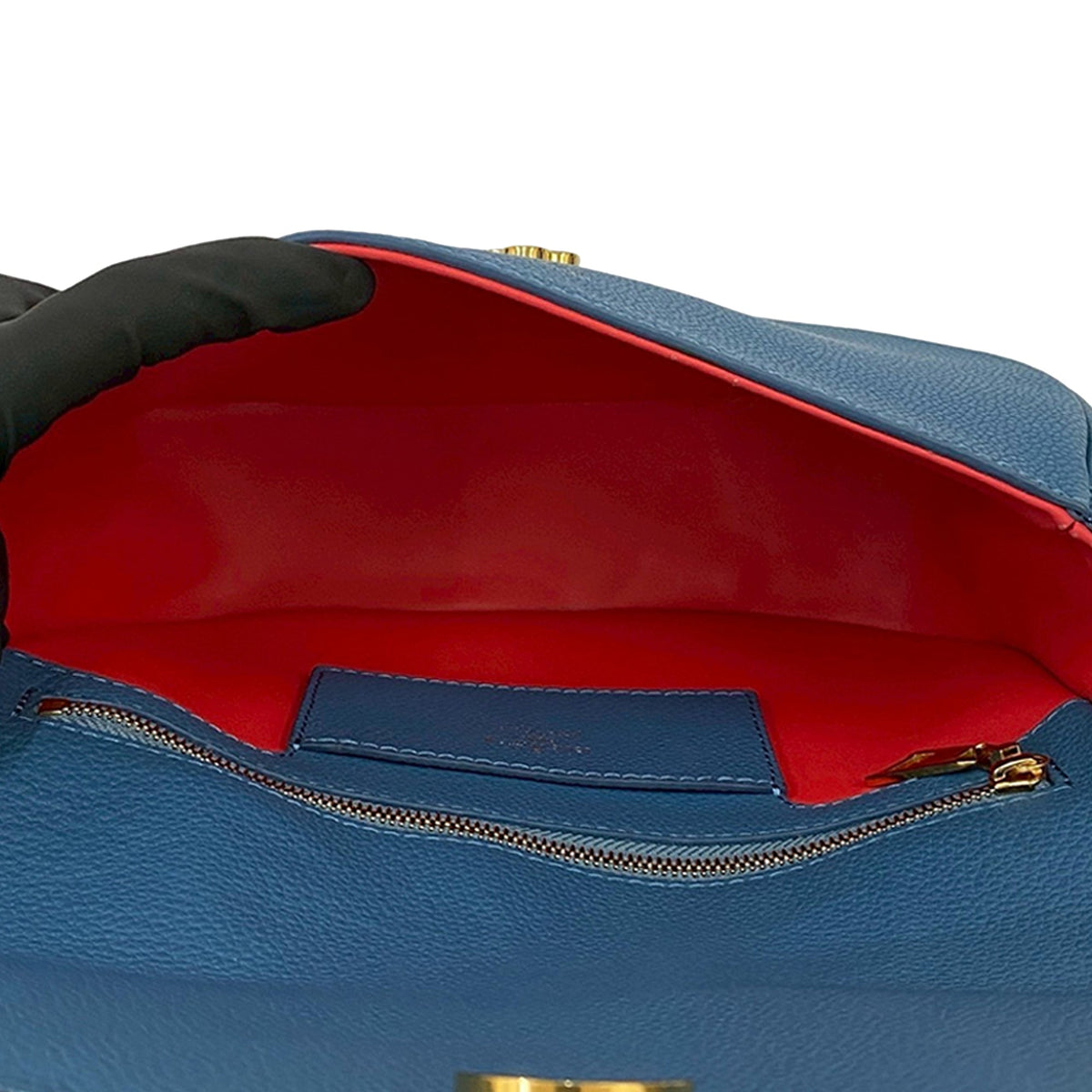 Louis Vuitton Grained Calfskin LV Pont 9 Soft MM