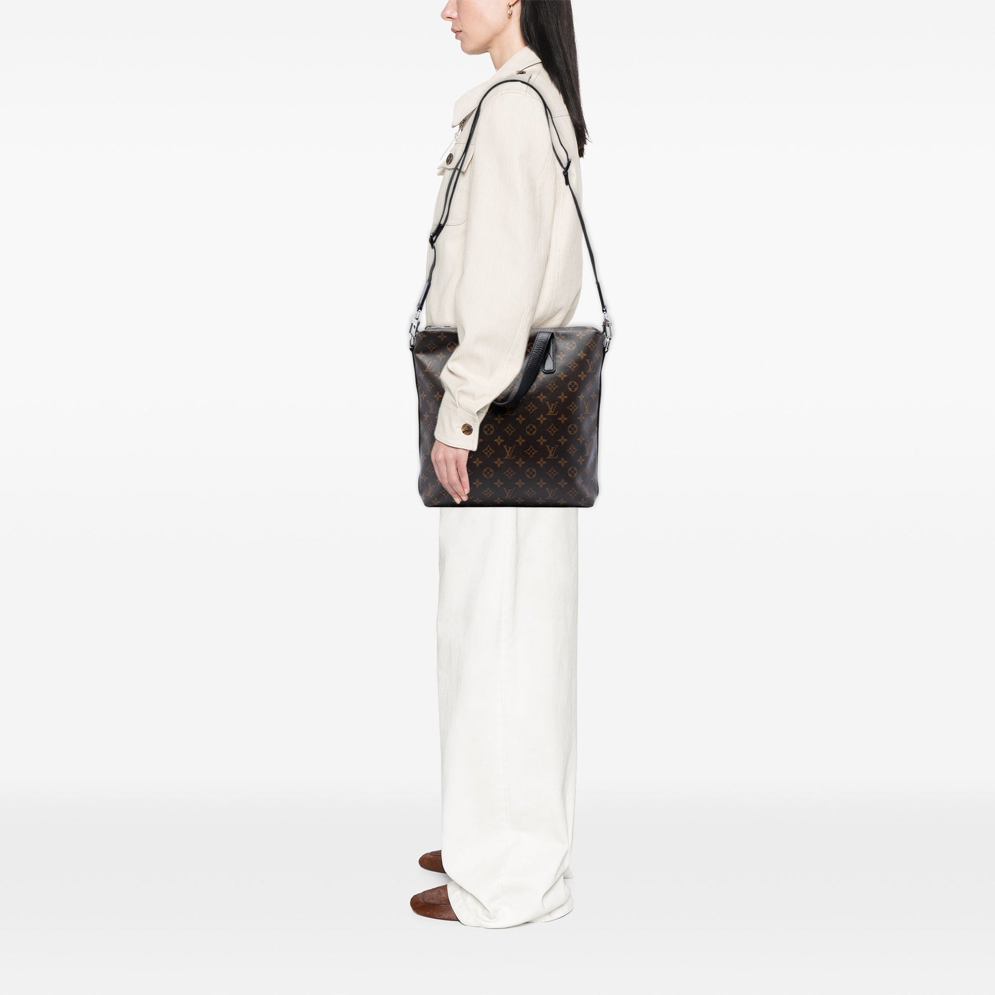 Louis Vuitton Monogram Macassar Kitan