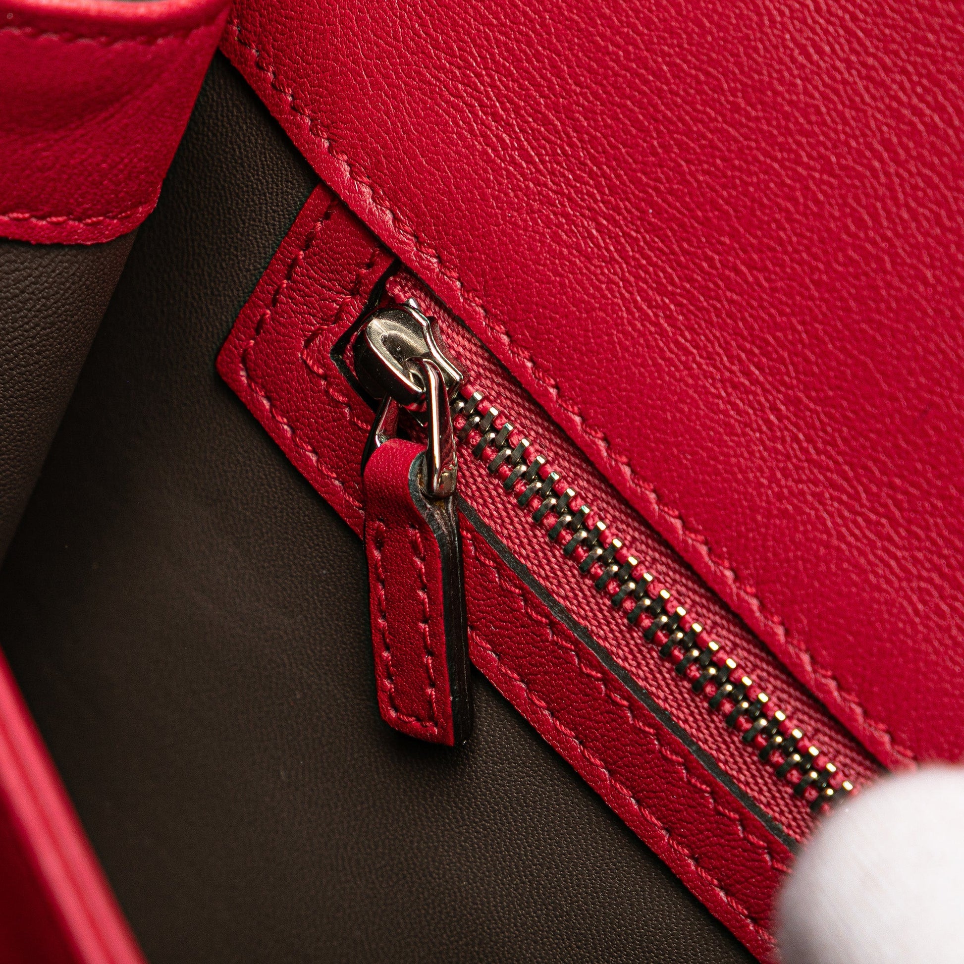 Gucci Medium Patent Dollar Interlocking G Crossbody