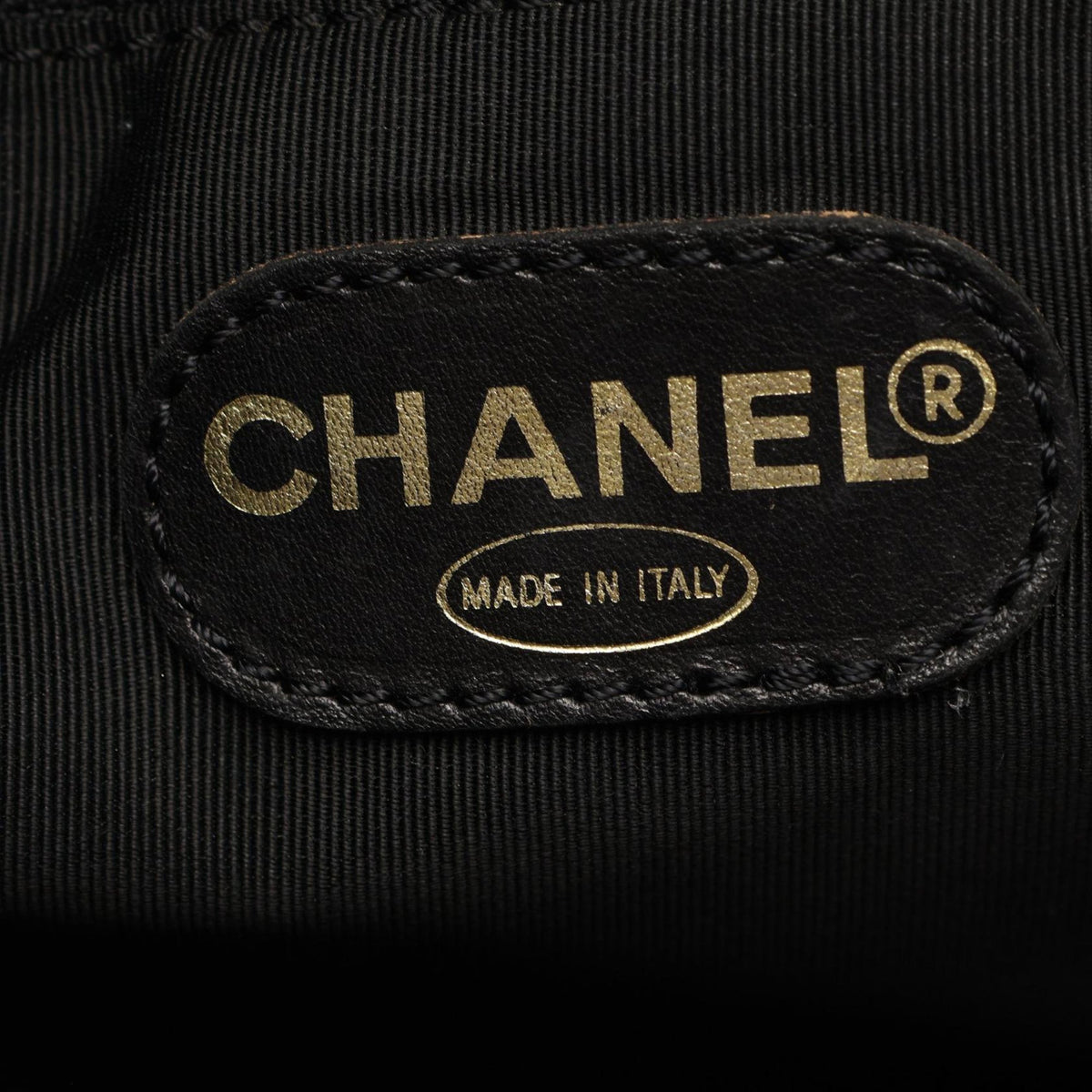 Chanel CC Caviar Chain Zip Tote — Black