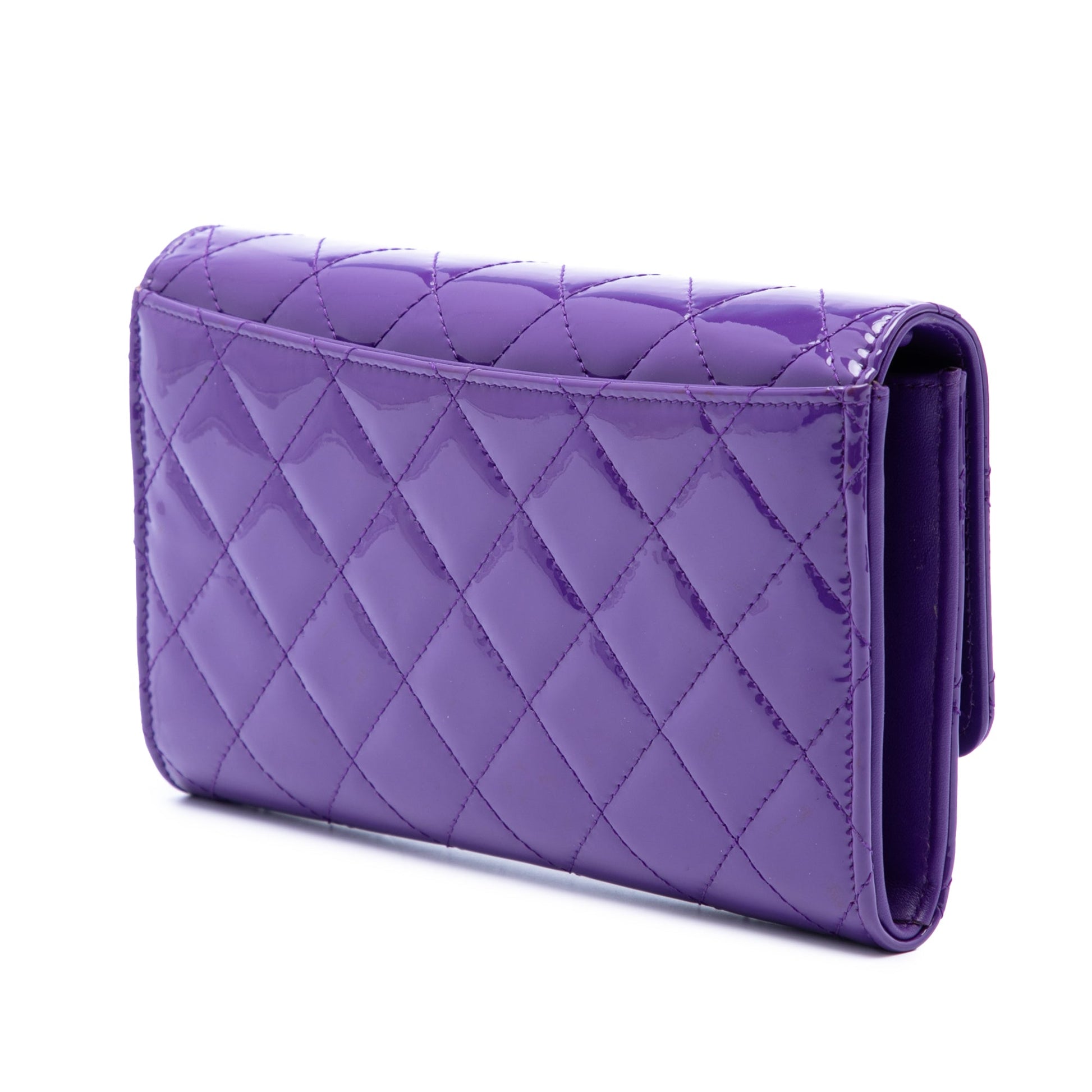 Chanel CC Quilted Patent Wallet On Chain