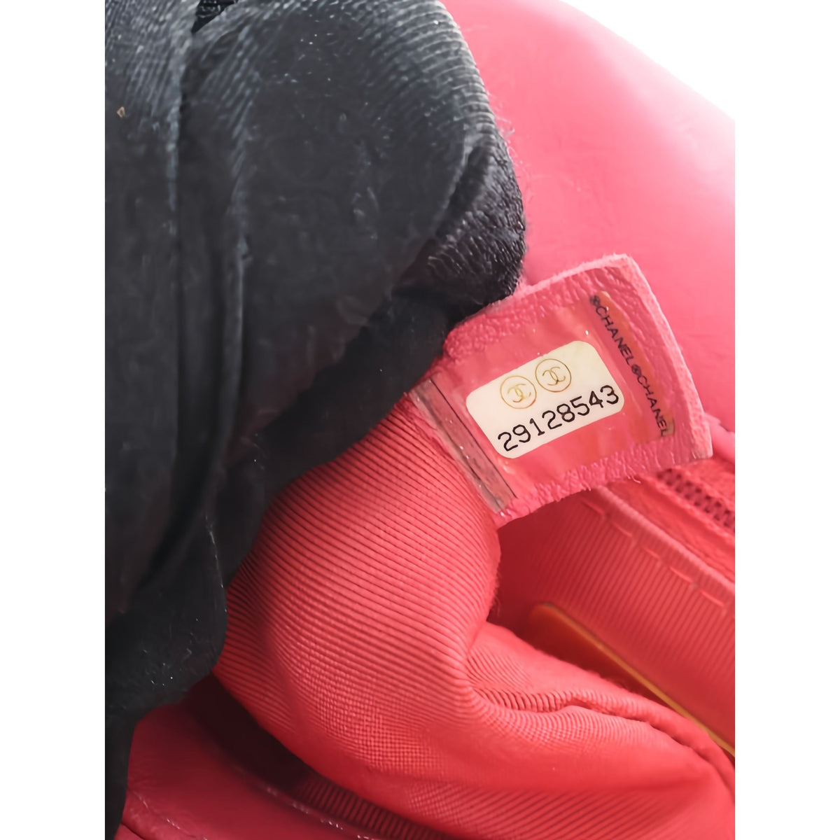 Chanel Medium Lambskin 19 Flap — Pink