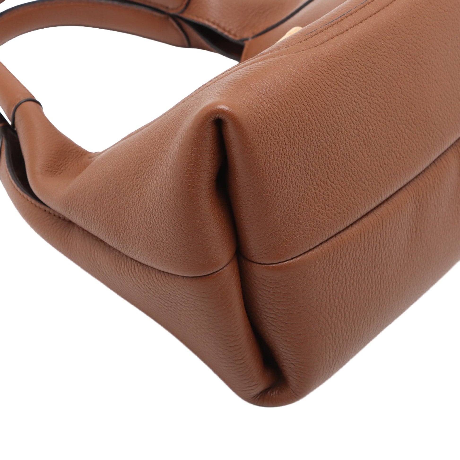 Gucci Maxi Grained Calfskin Softbit Hobo
