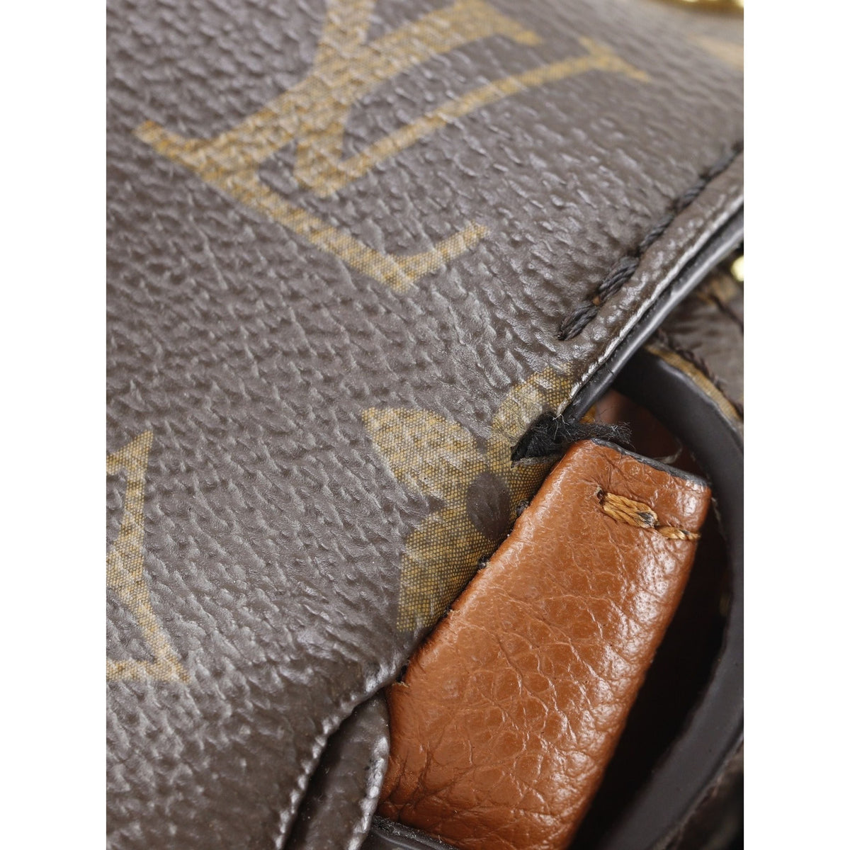 Louis Vuitton Monogram Manhattan — Brown