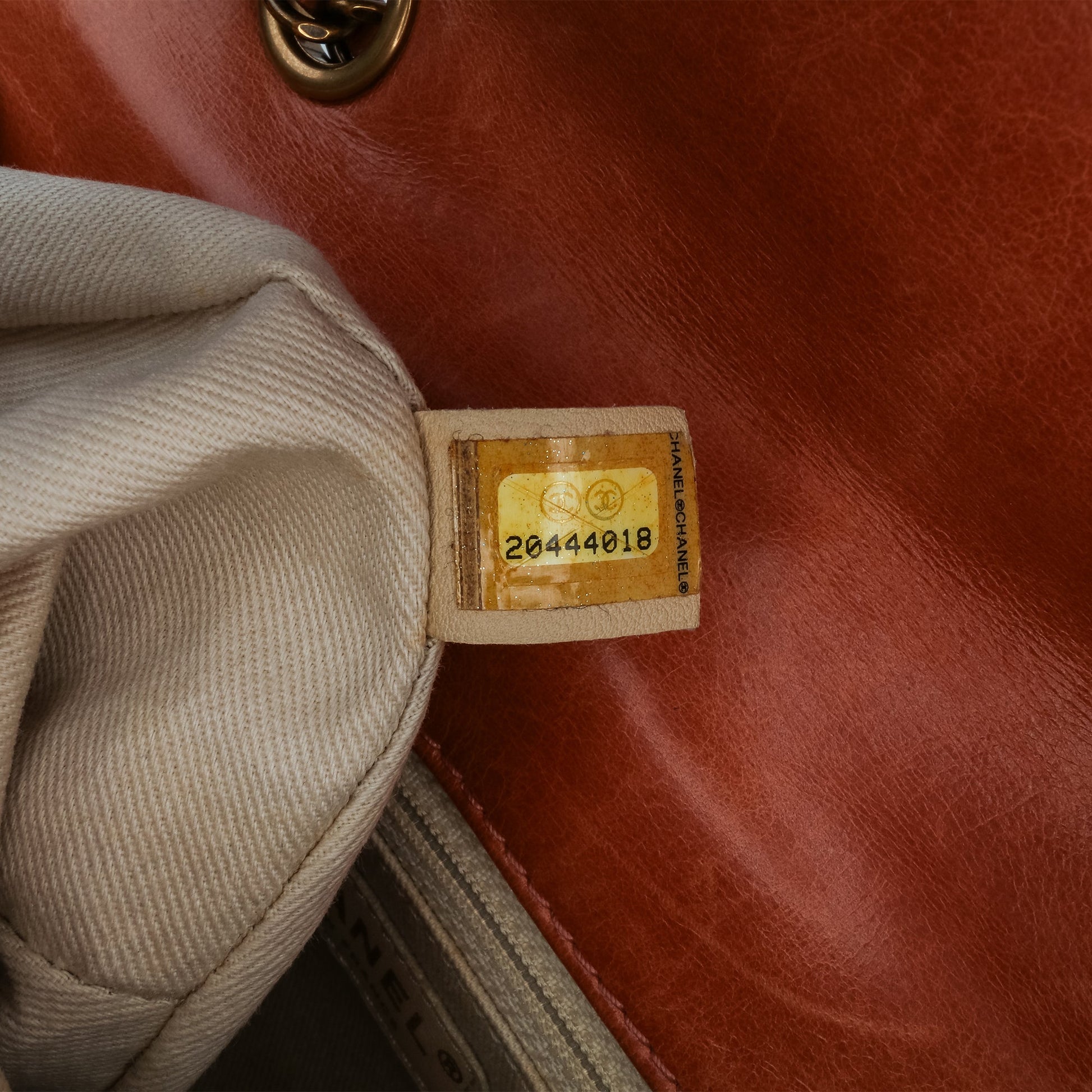 Chanel Medium Aged Calfskin Bubble CC Flap