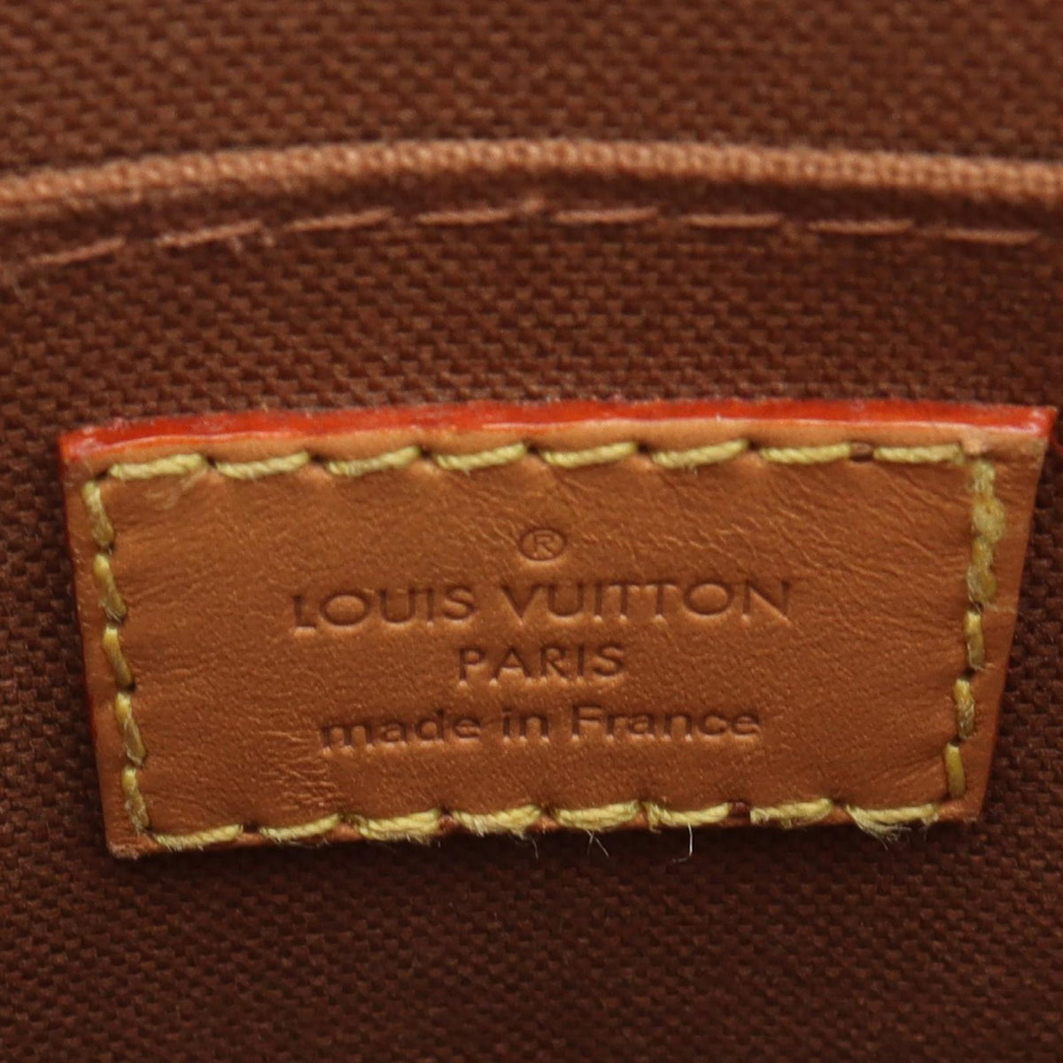 Louis Vuitton Monogram Petit Sac Plat