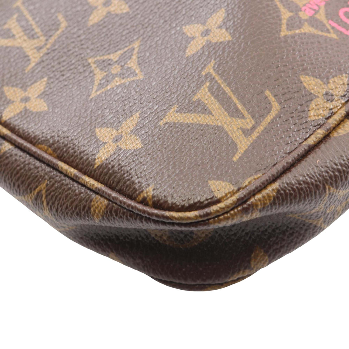 Louis Vuitton Monogram V Pochette Accessoires