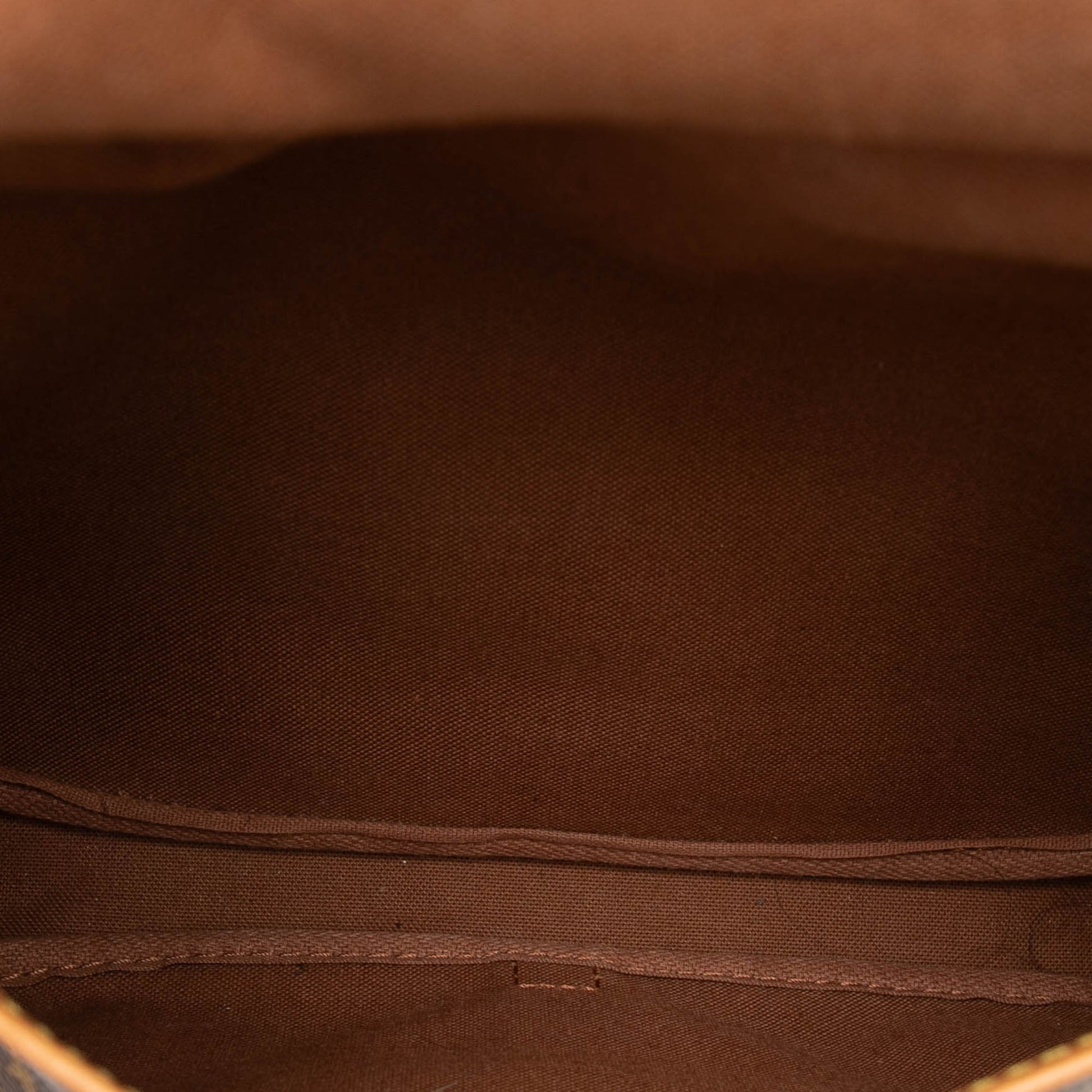Louis Vuitton Monogram Saumur 25