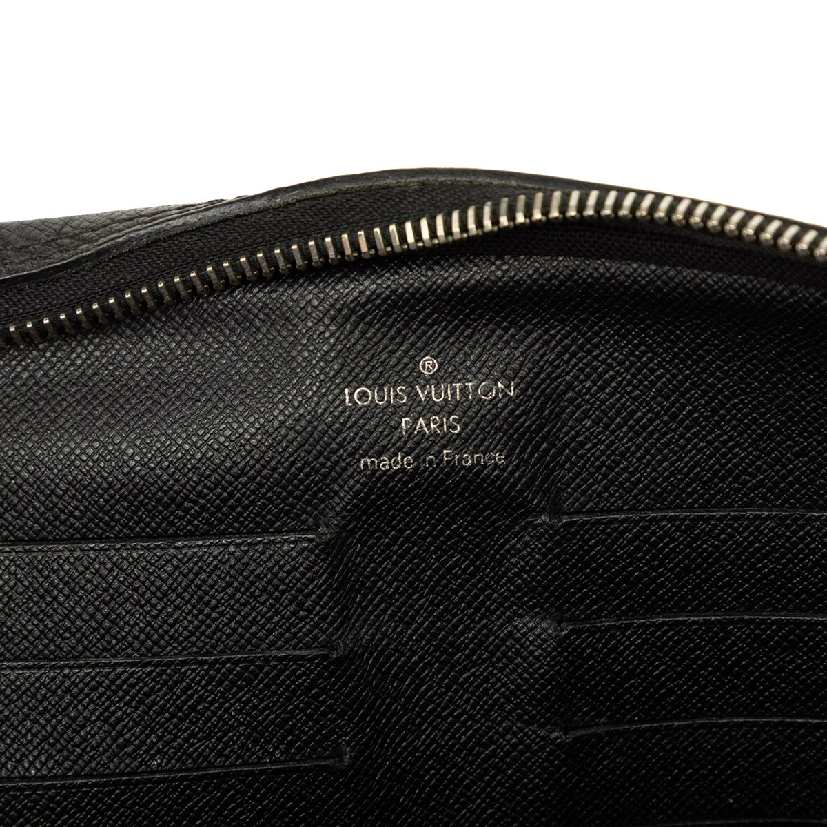 Louis Vuitton Taiga Neo Pavel Clutch
