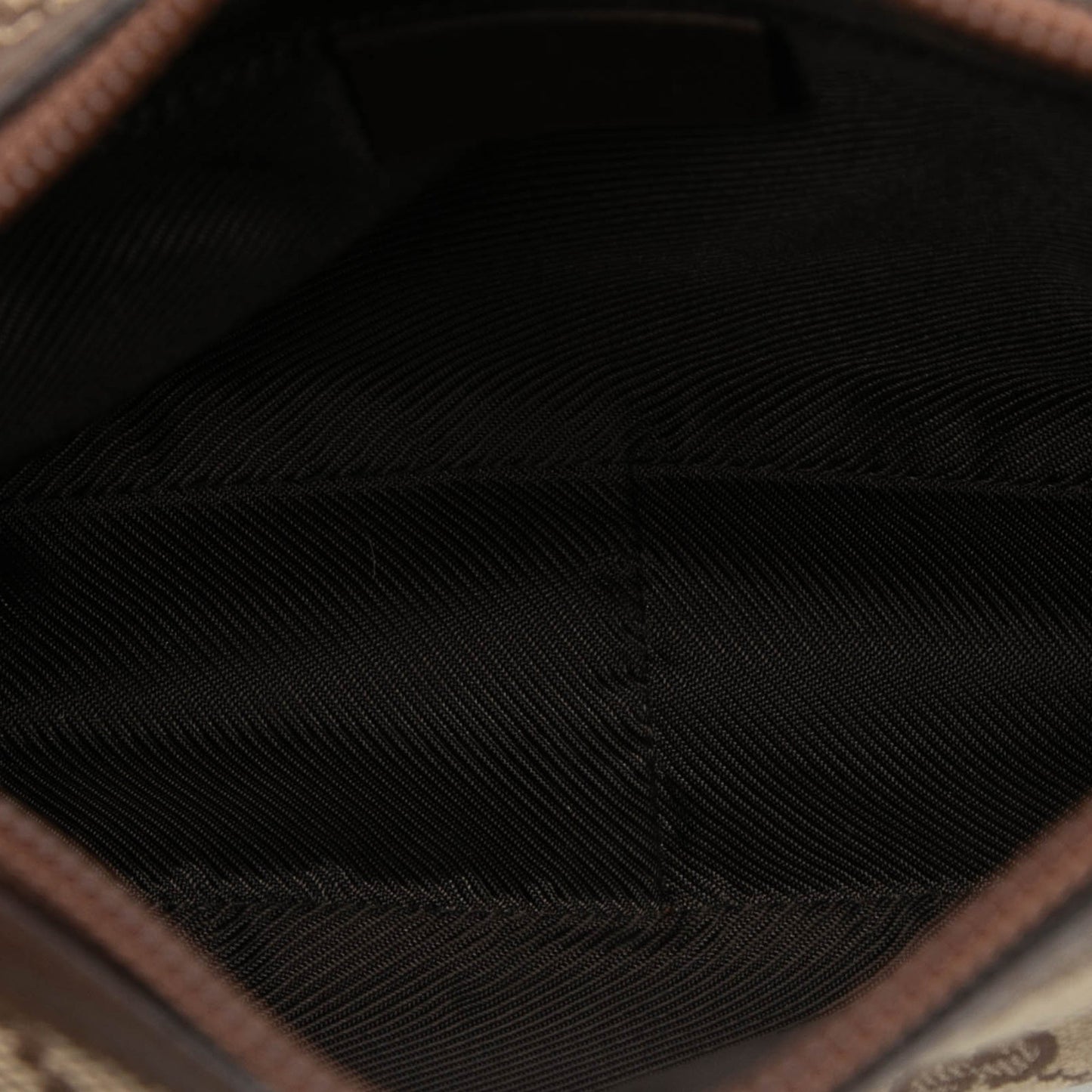 GG Canvas Shoulder Bag