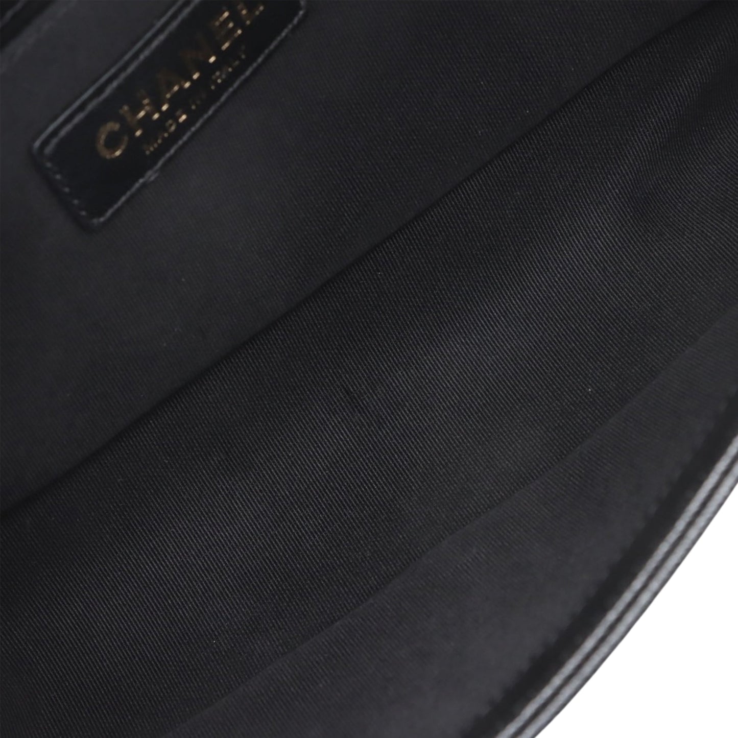 Chanel Old Medium Quilted Caviar Boy Flap