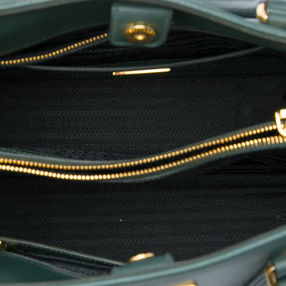Prada Medium Saffiano Lux Open Promenade Satchel — Green