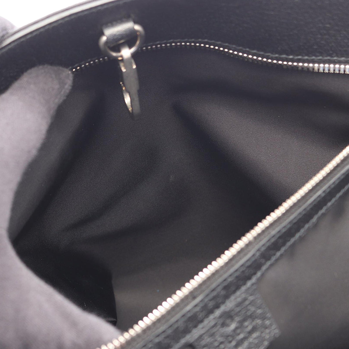 Gucci GG Leather Off The Grid Tote — Black