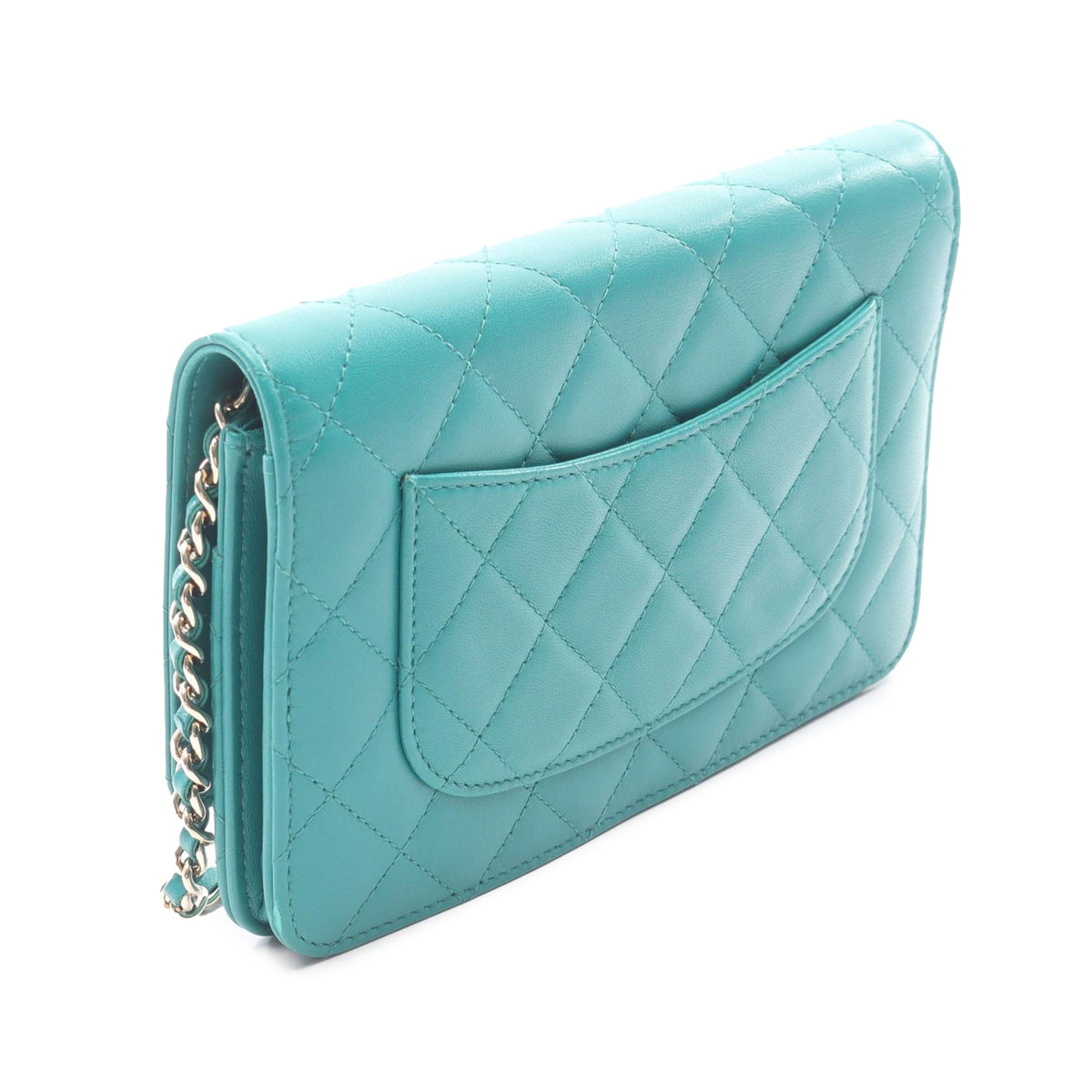Chanel CC Quilted Lambskin Wallet On Chain — Blue