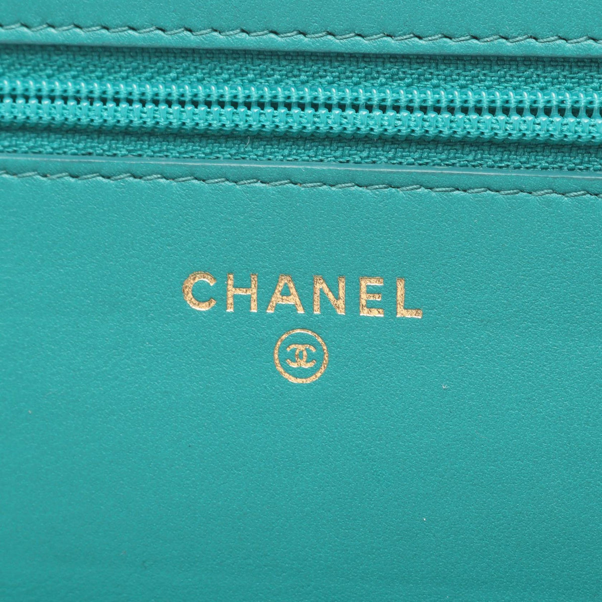 Chanel CC Quilted Lambskin Wallet On Chain — Blue
