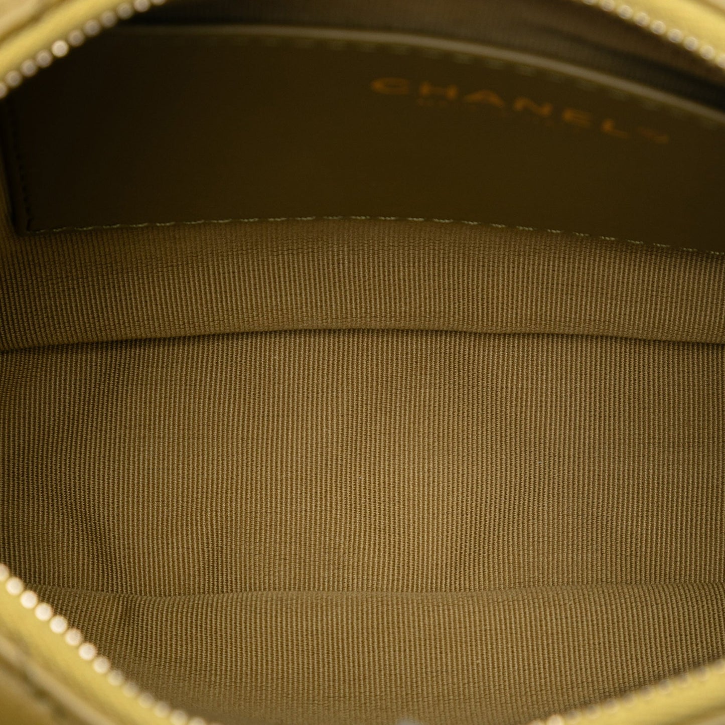 Chanel Paris Dakar Quilted Lambskin Mixed Chain Hobo