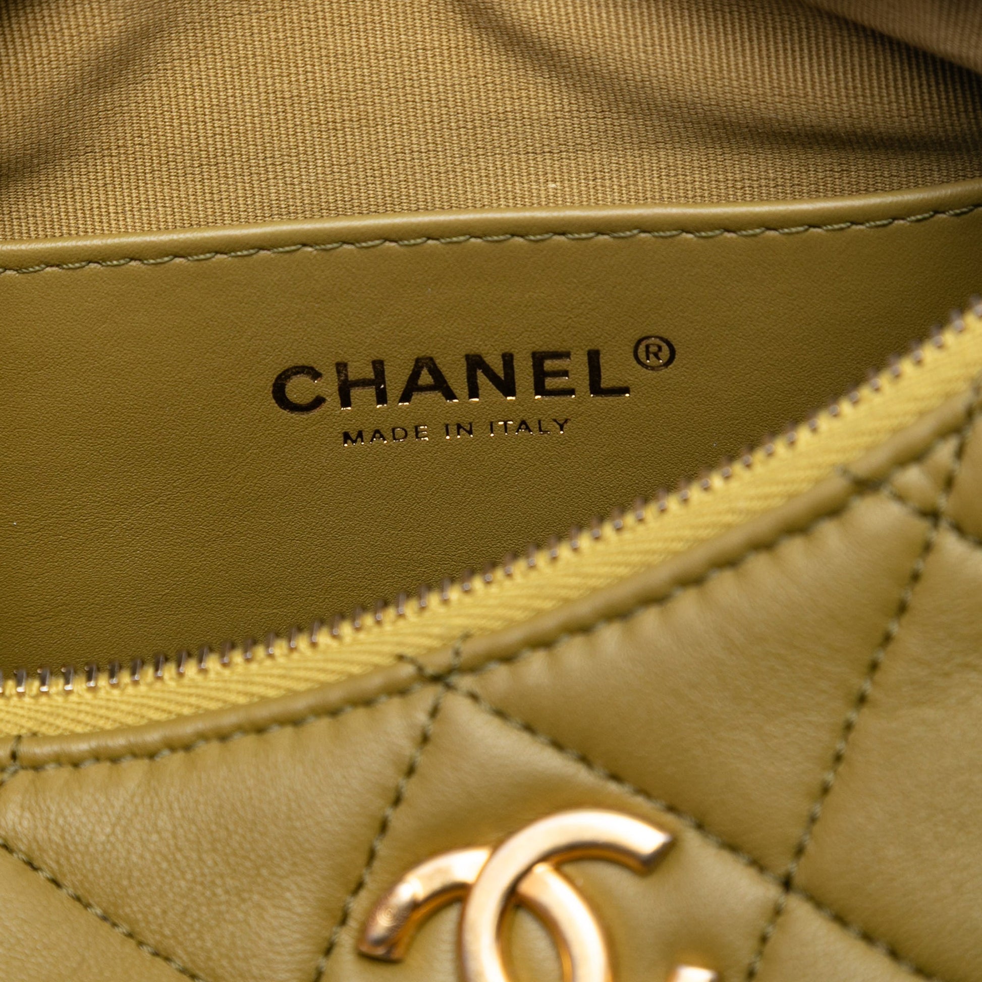 Chanel Paris Dakar Quilted Lambskin Mixed Chain Hobo