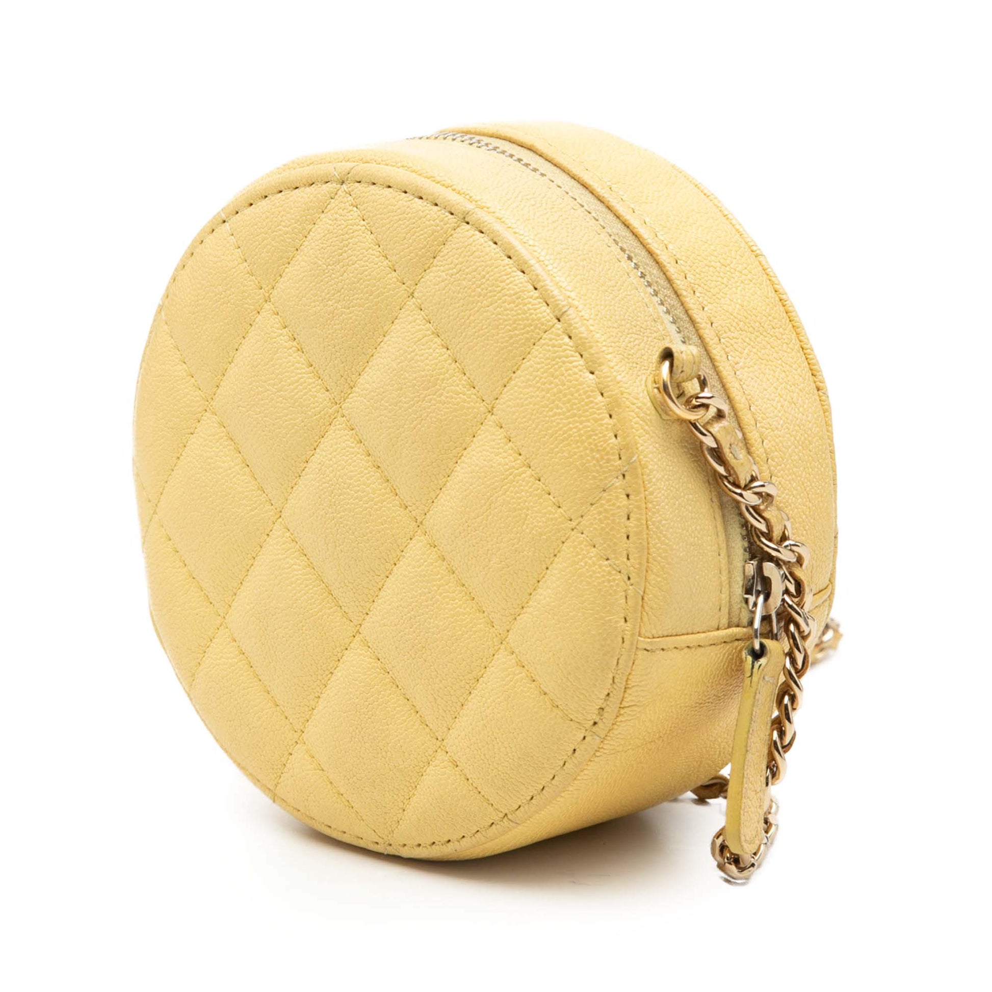 Chanel CC Quilted Caviar Round Clutch With Chain
