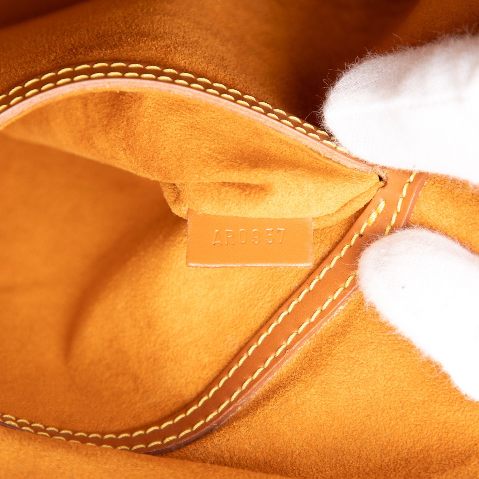 Louis Vuitton Epi Alma PM