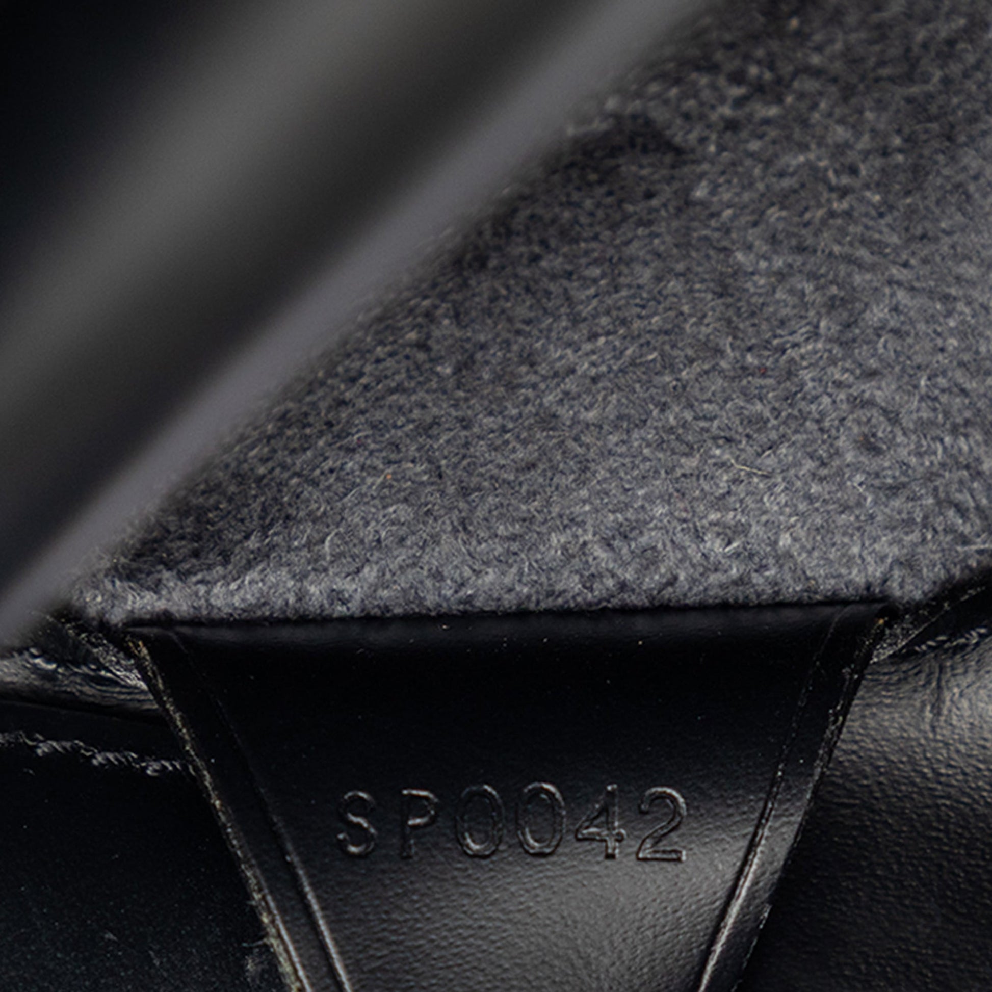 Louis Vuitton Epi Sac Verseau