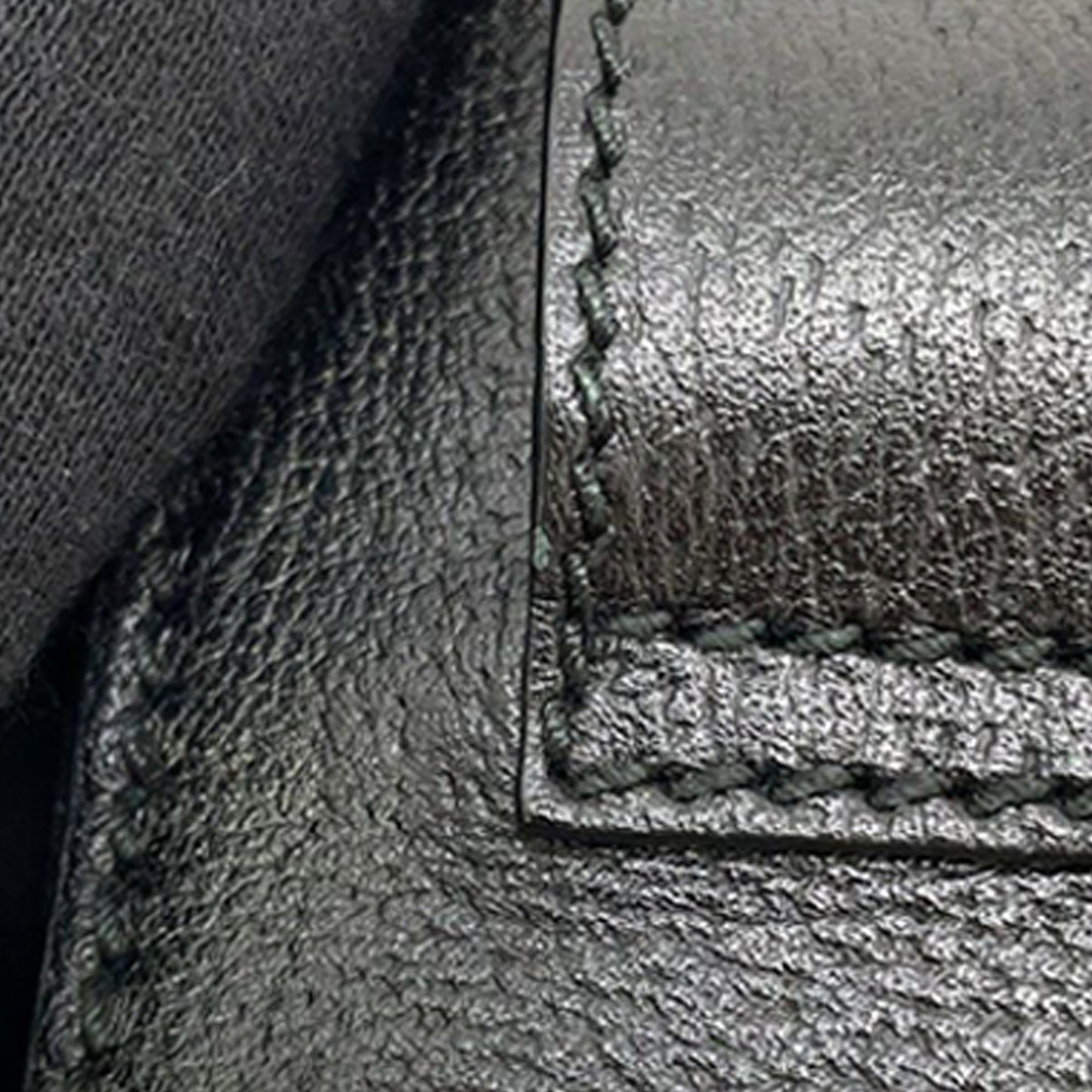 Gucci Leather Bee Star Belt Bag