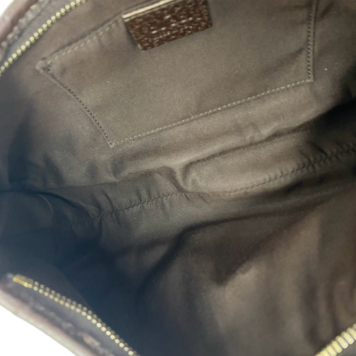Gucci GG Canvas Abbey D Ring Pochette