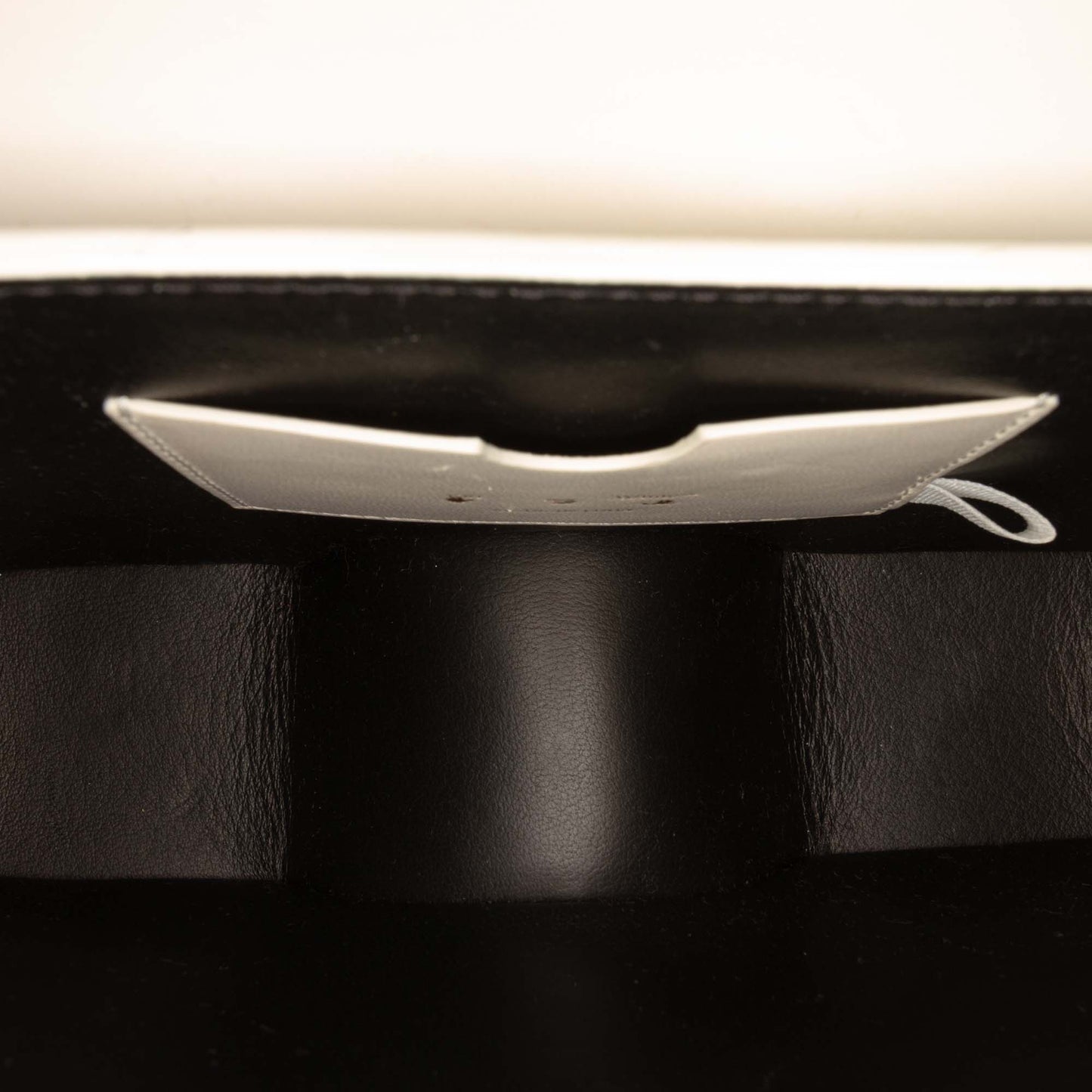 Off-White Leather Burrow 22 Crossbody