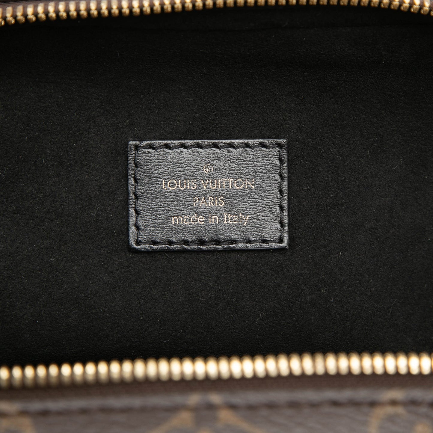 Monogram Reverse Vanity PM