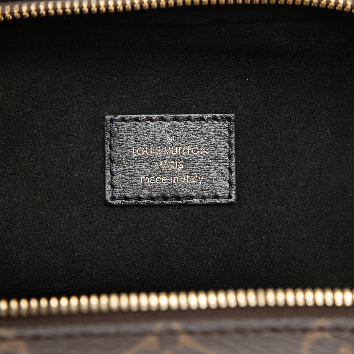 Monogram Reverse Vanity PM