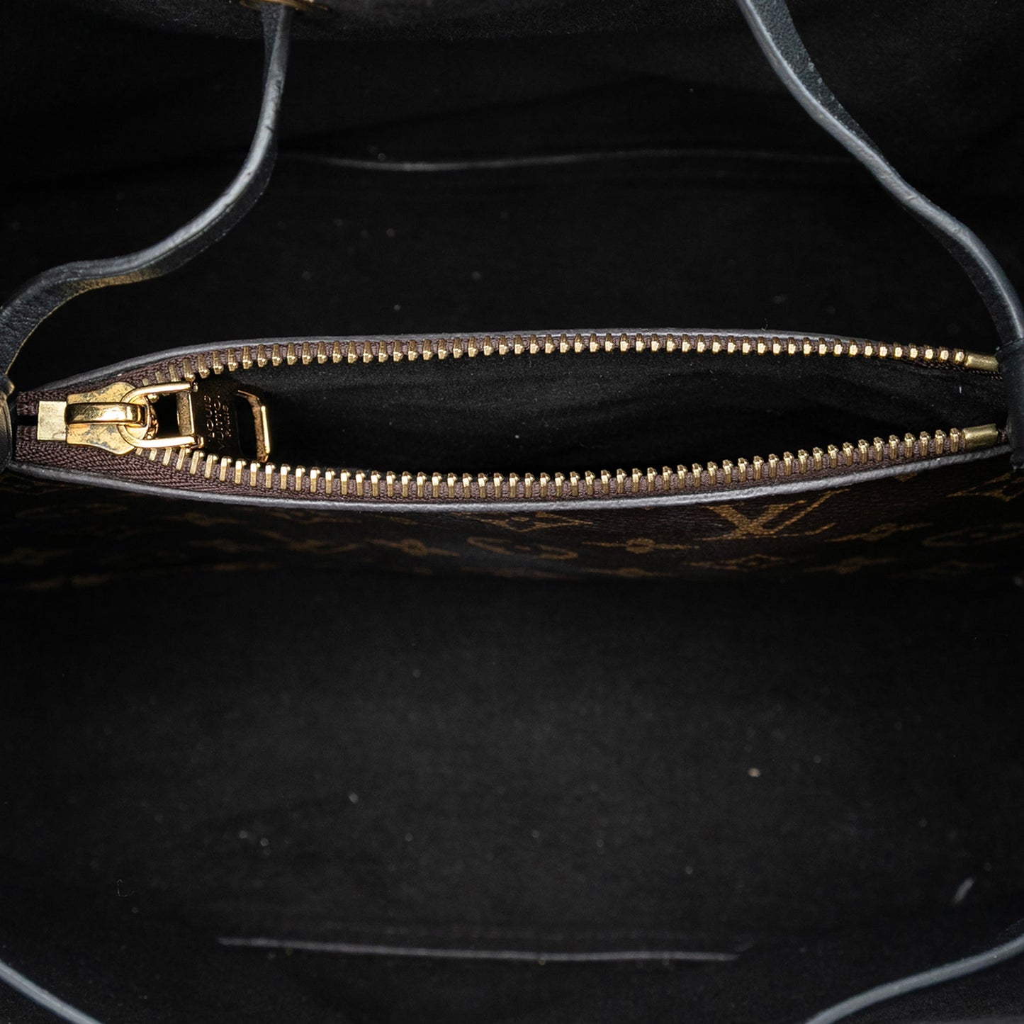 Louis Vuitton Monogram Neonoe MM