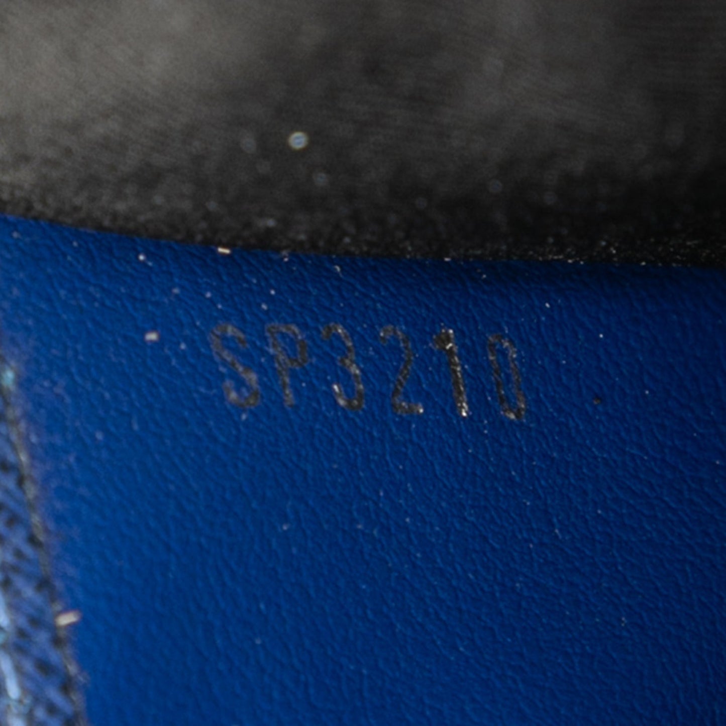 Louis Vuitton Monogram Taigarama Pochette Discovery PM