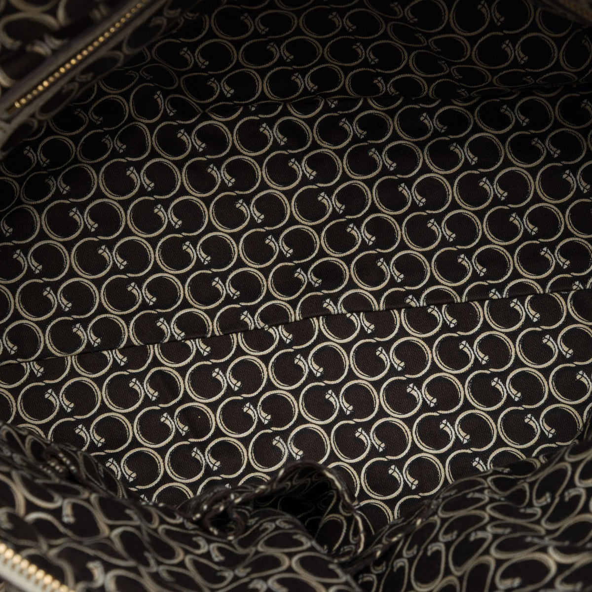 Gucci Medium Calfskin Horsebit Nail Handbag — White