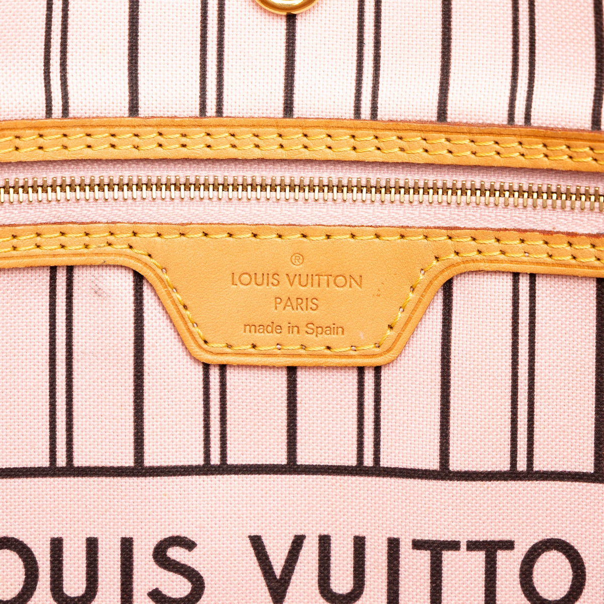 Louis Vuitton Monogram Neverfull MM — Brown
