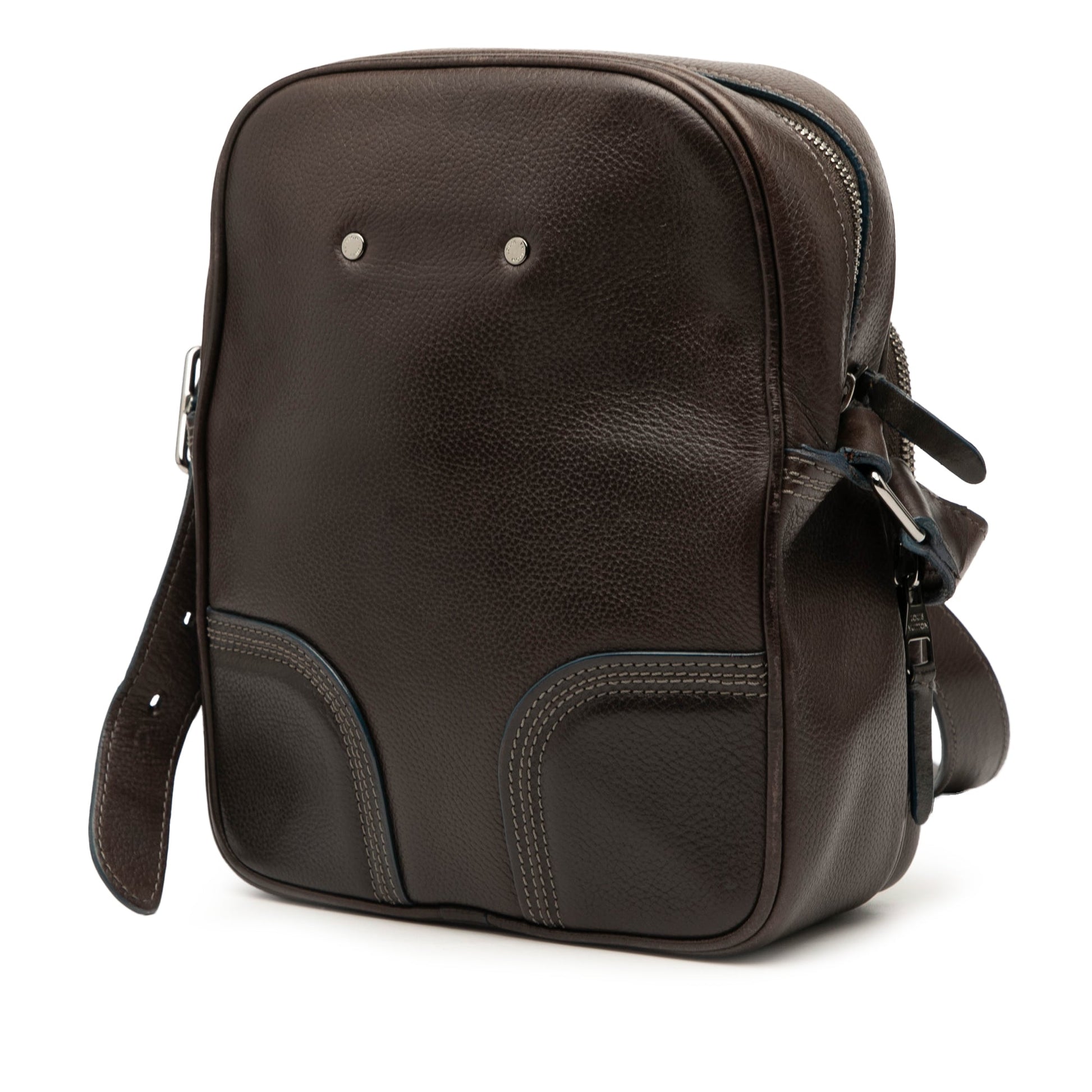 Louis Vuitton Leather Bequia Trotter MM