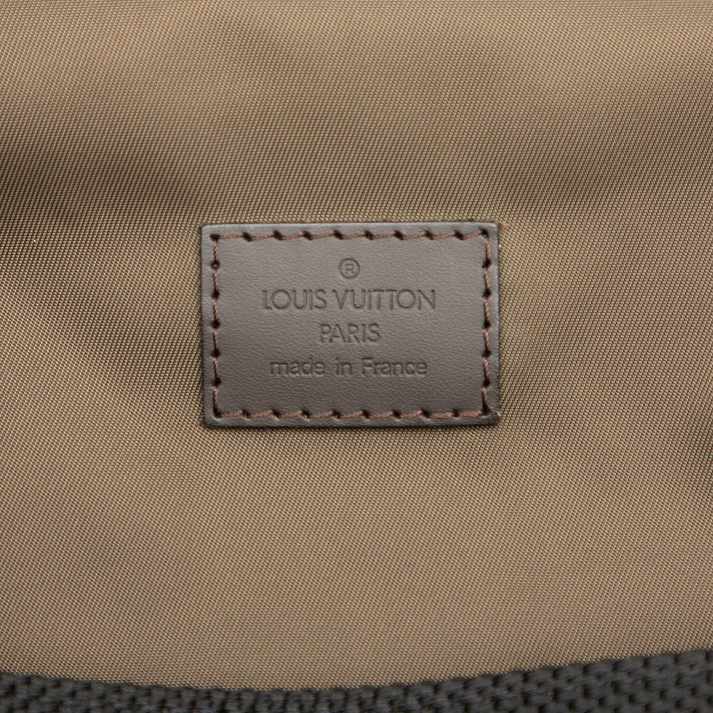 Louis Vuitton Damier Geant Messenger Bag
