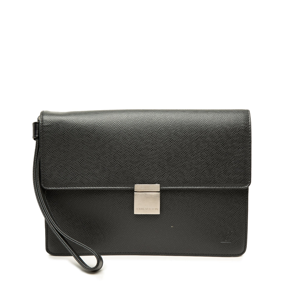 Louis Vuitton Taiga Selenga